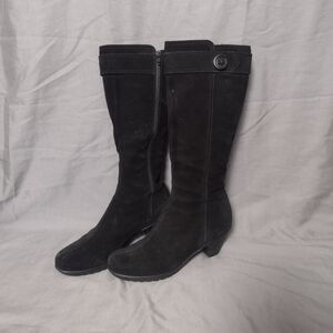 La Canadienne Black Suede Zip Up Rubber Heel Split Toe Calf High Boots Size 9